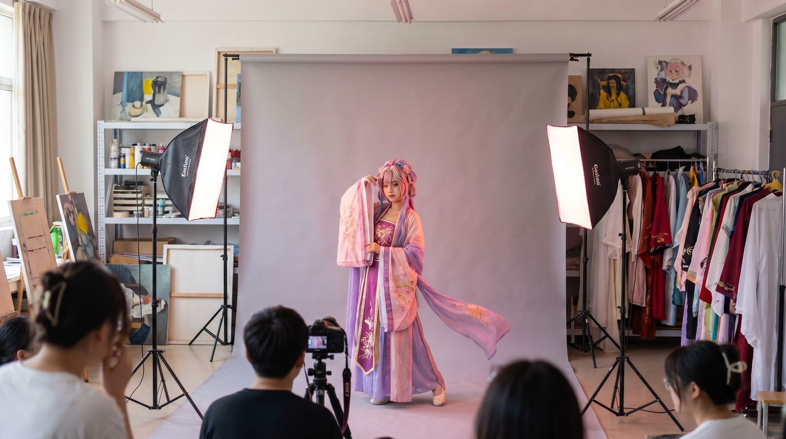 国产自拍Cosplay传媒拍摄